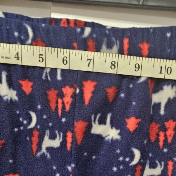 Eddie Bauer Pajamas Size M (10/12) Kids with Moose and trees. - Picture 5 of 10